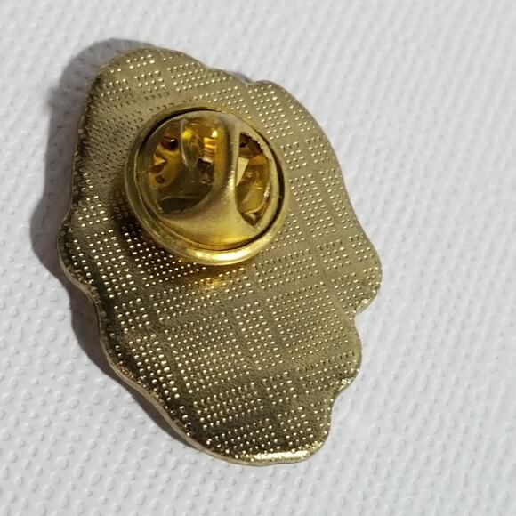 Two lapel pins angel w/ dove Baby Jesus w/ shepherd boy 1" - Picture 9 of 9